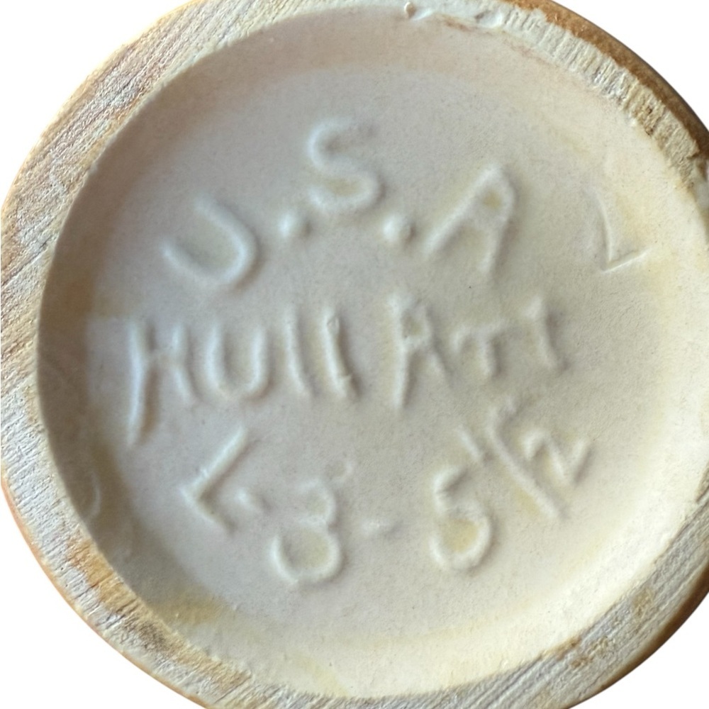 Vintage Hull Pottery  WATER LILY  Ewer 5.5” - Picture 3 of 3